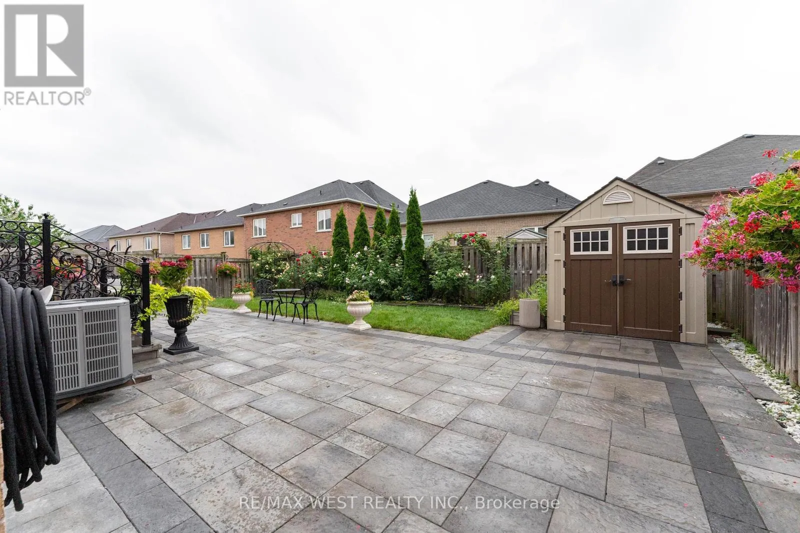8 YELLOW AVENS BOULEVARD