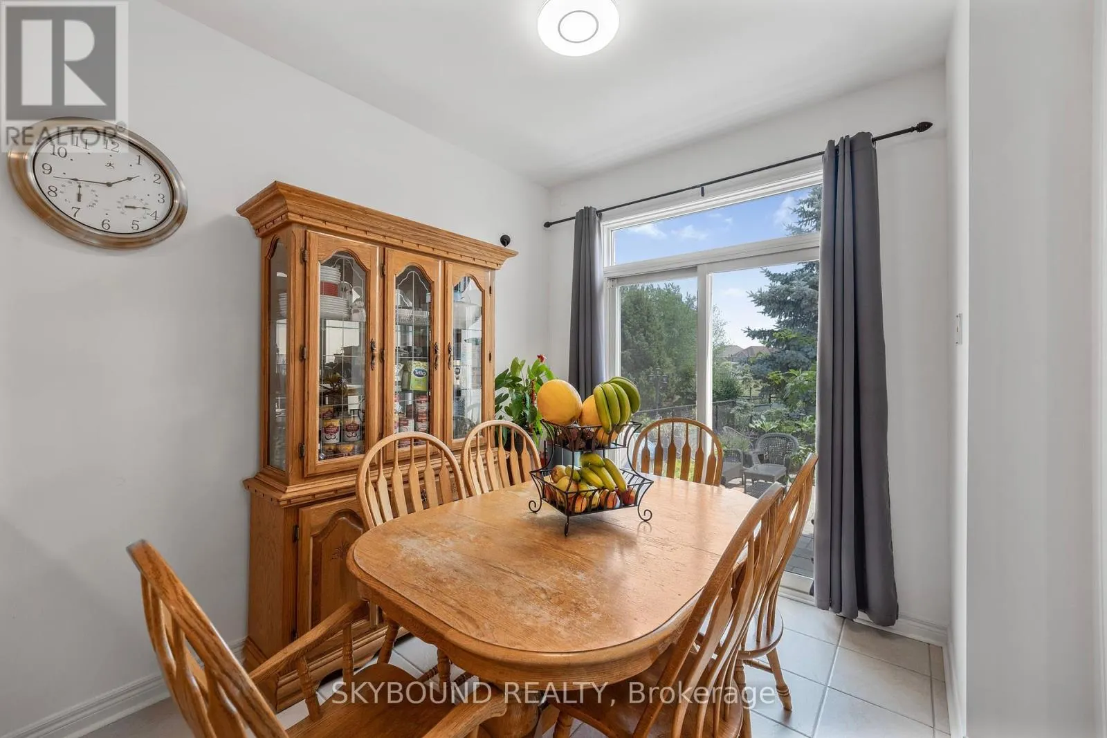 792 LEDBURY CRESCENT