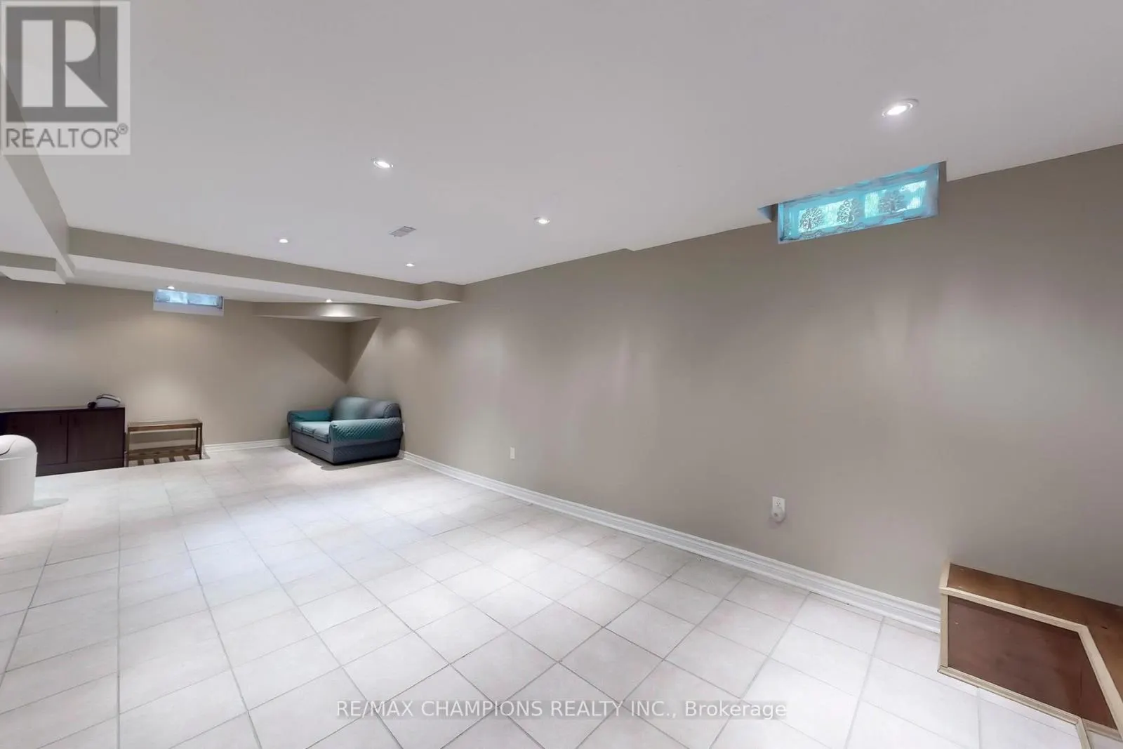 97 CASTLEHILL ROAD