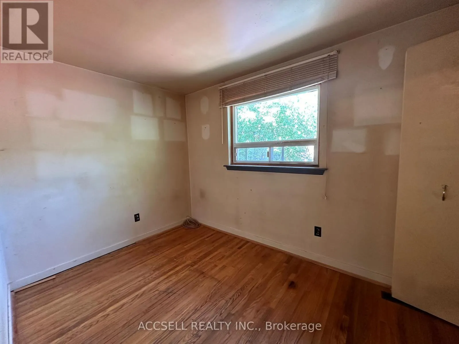 137 EARNSCLIFFE CIRCLE