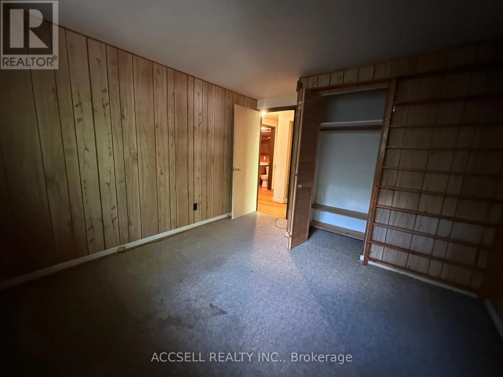 137 EARNSCLIFFE CIRCLE
