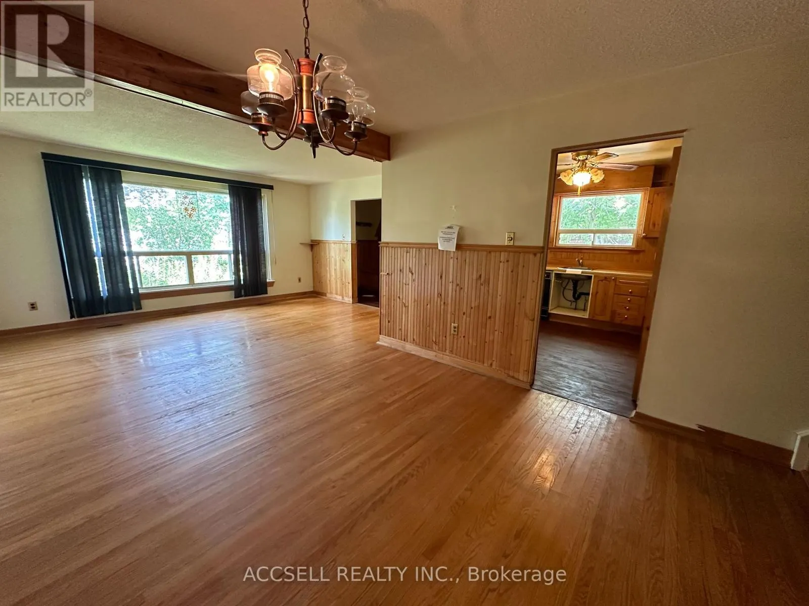 137 EARNSCLIFFE CIRCLE