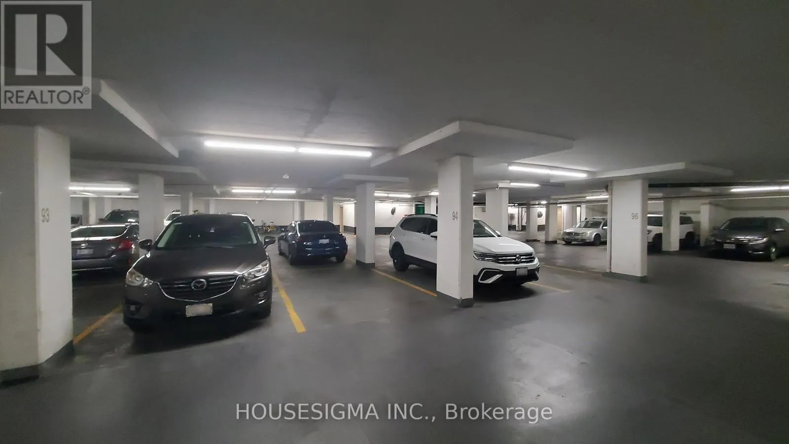 1303 - 80 ABSOLUTE AVENUE