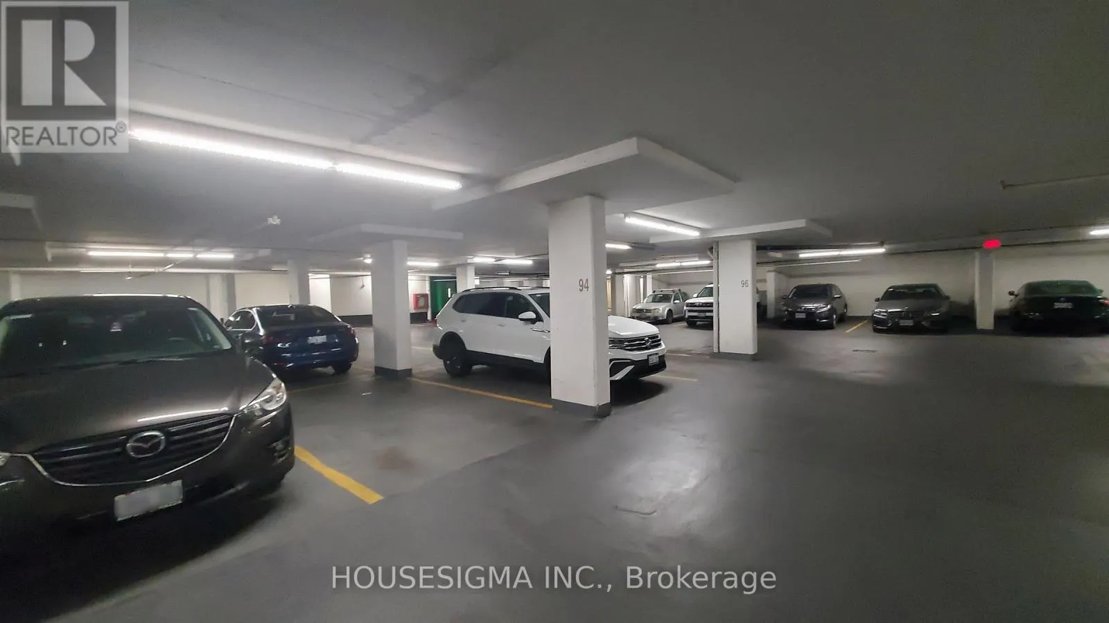 1303 - 80 ABSOLUTE AVENUE