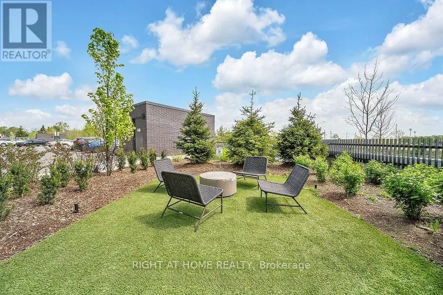 215 VETERANS DRIVE S