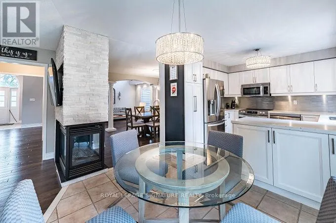 6874 LISGAR DRIVE