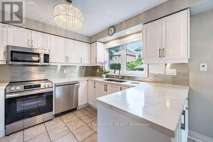 6874 LISGAR DRIVE