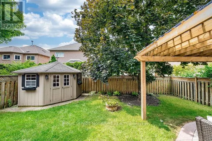 6874 LISGAR DRIVE