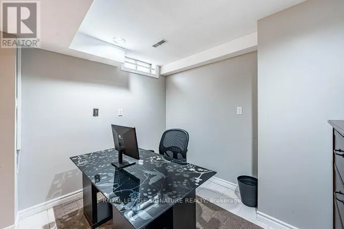 6874 LISGAR DRIVE