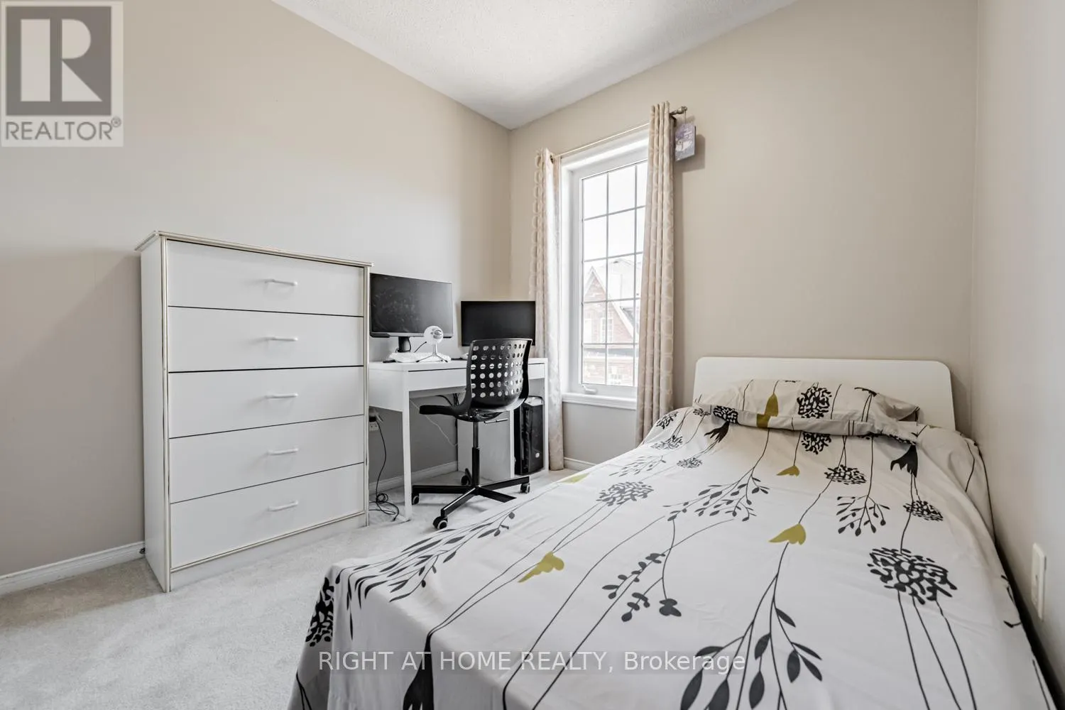33 PROMENADE TRAIL