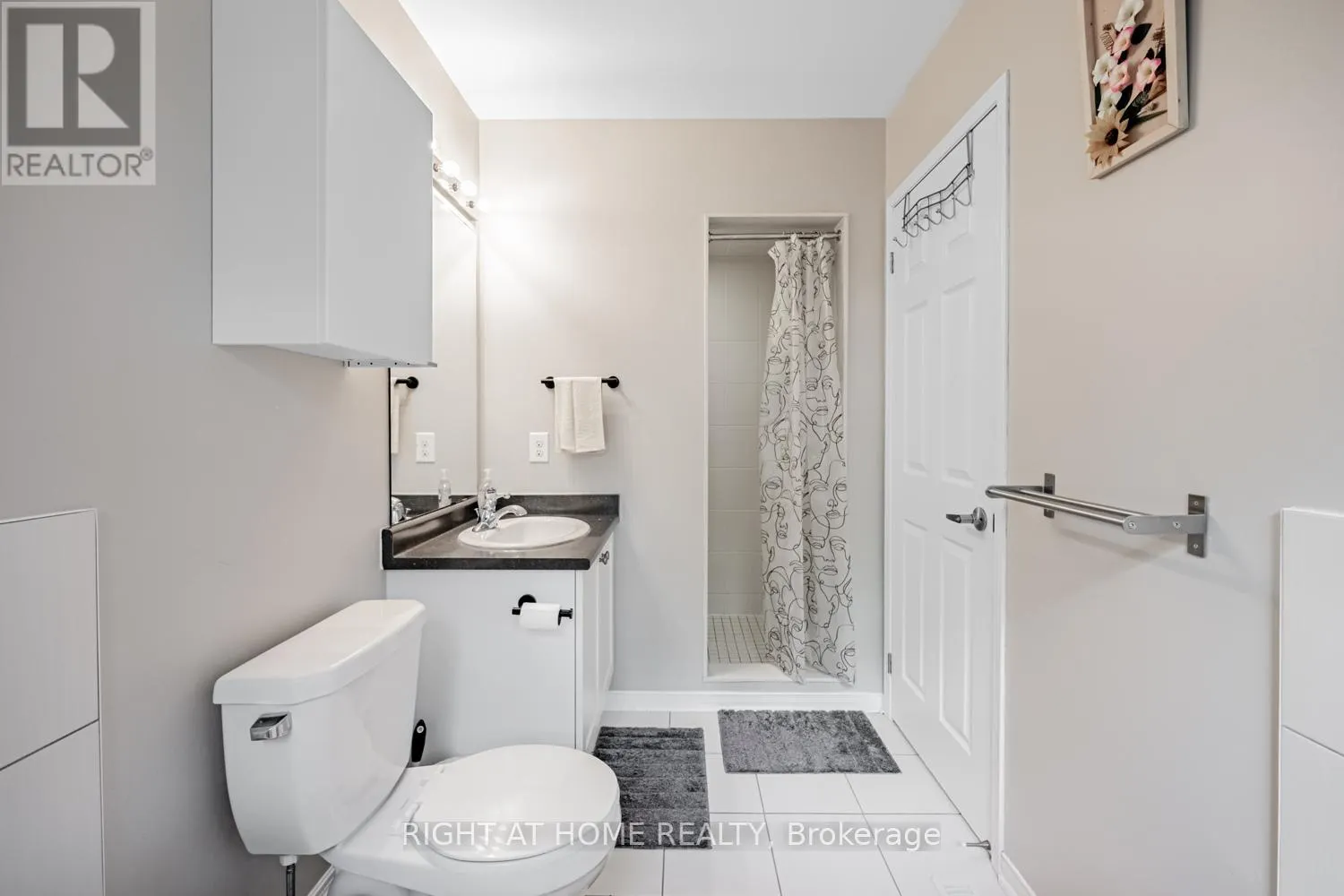 33 PROMENADE TRAIL