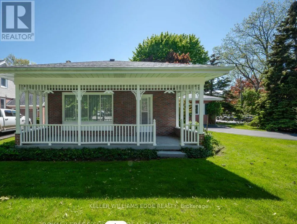 405 STRATHEDEN DRIVE