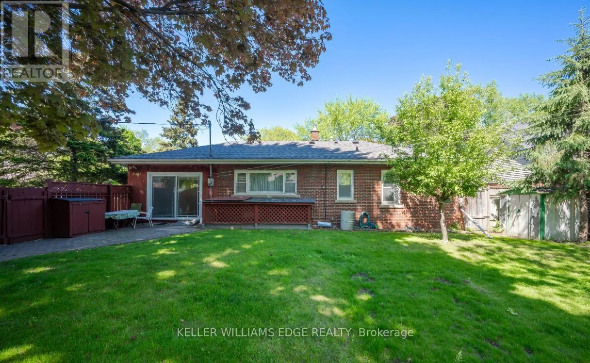 405 STRATHEDEN DRIVE