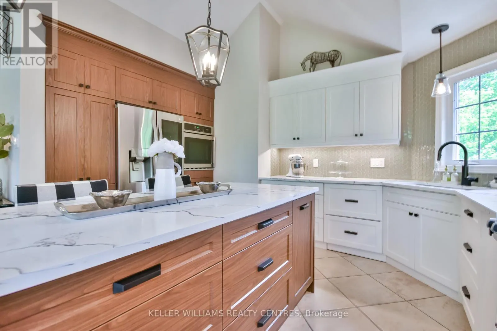 1 - 10 REDDINGTON DRIVE
