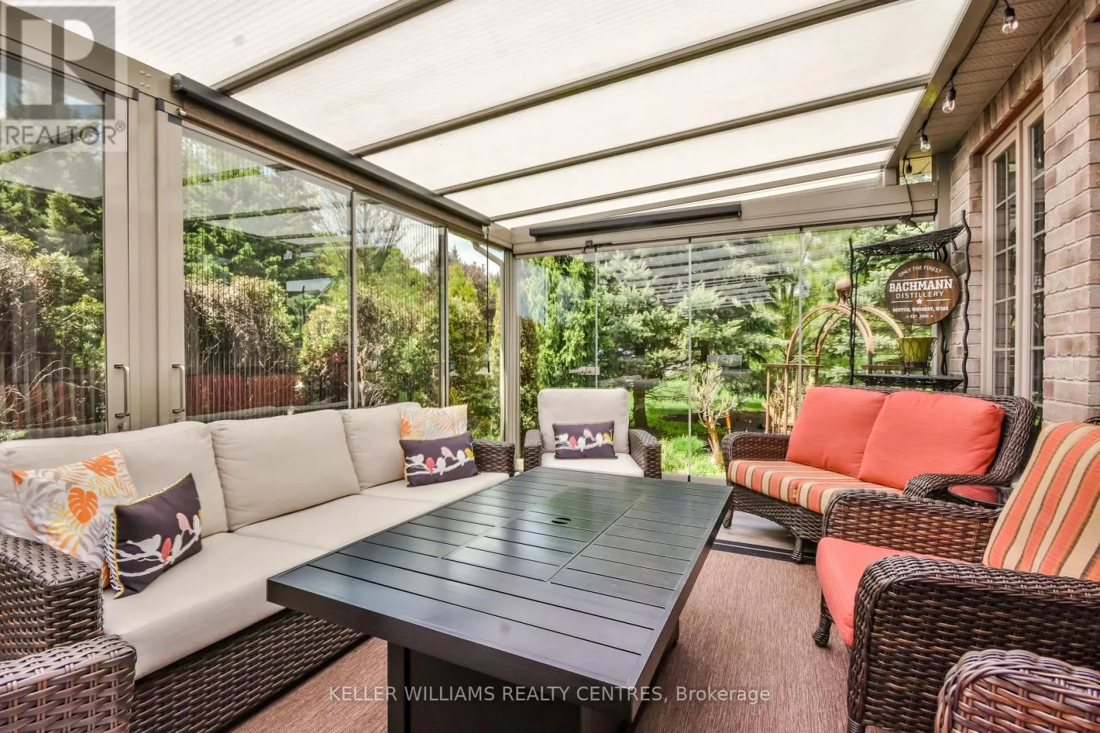 1 - 10 REDDINGTON DRIVE