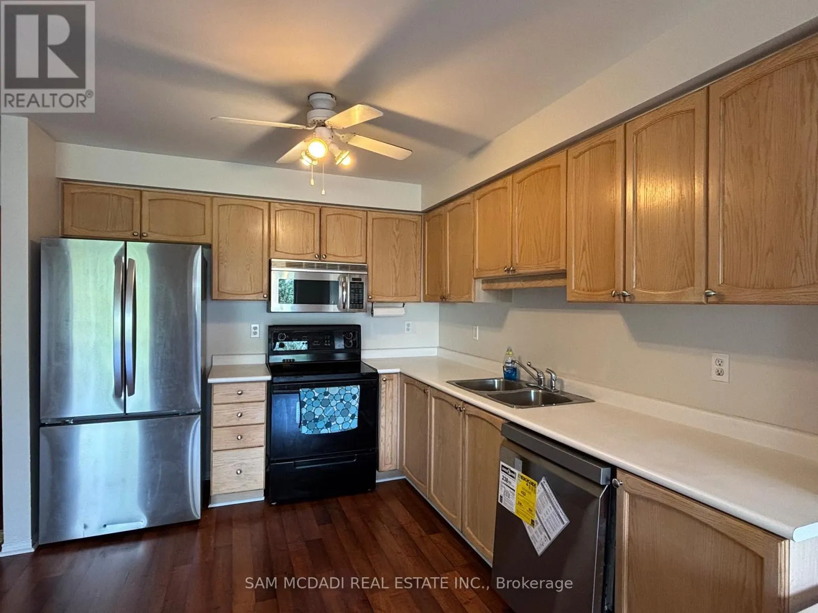 102 - 2945 THOMAS STREET