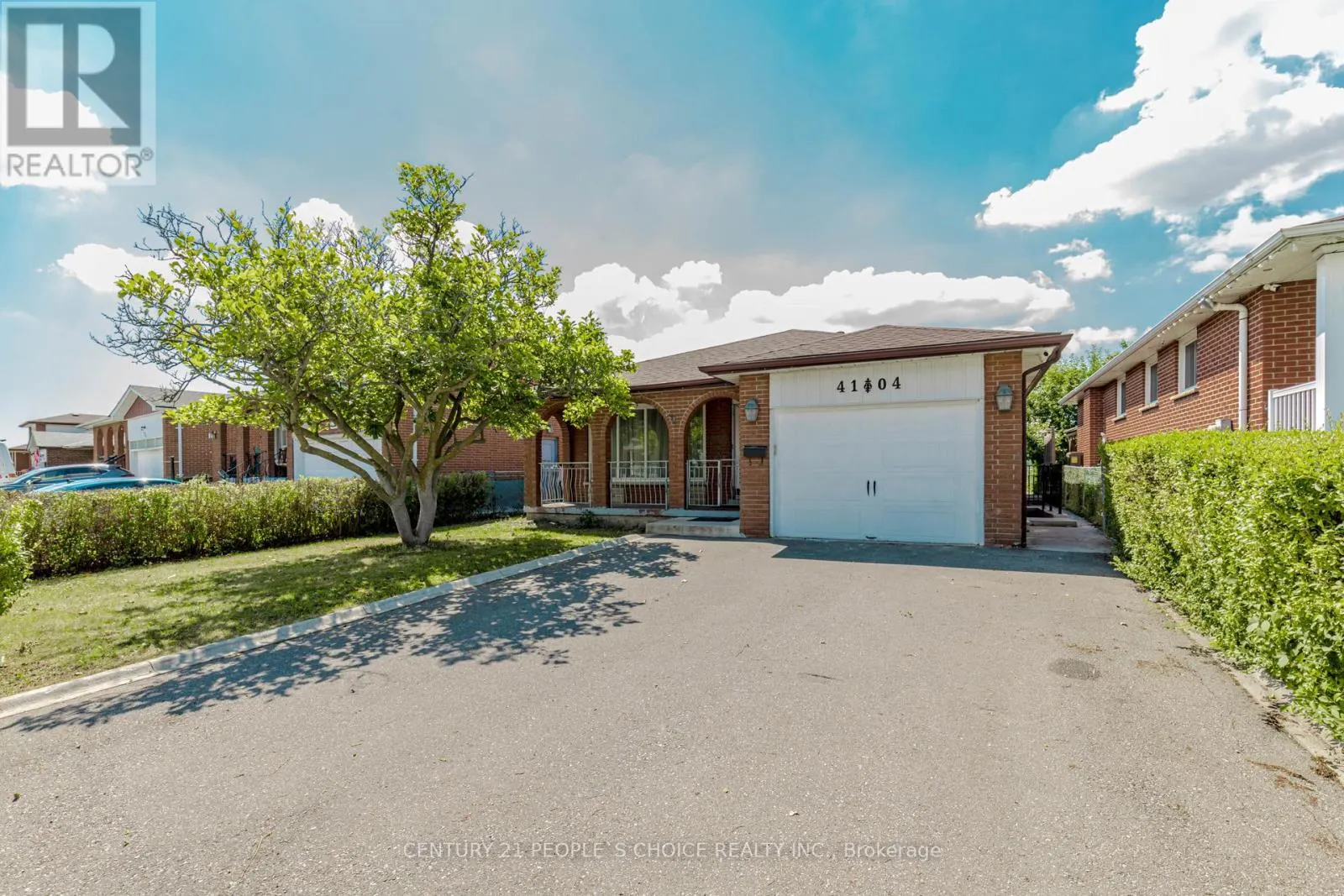4104 BRANDON GATE