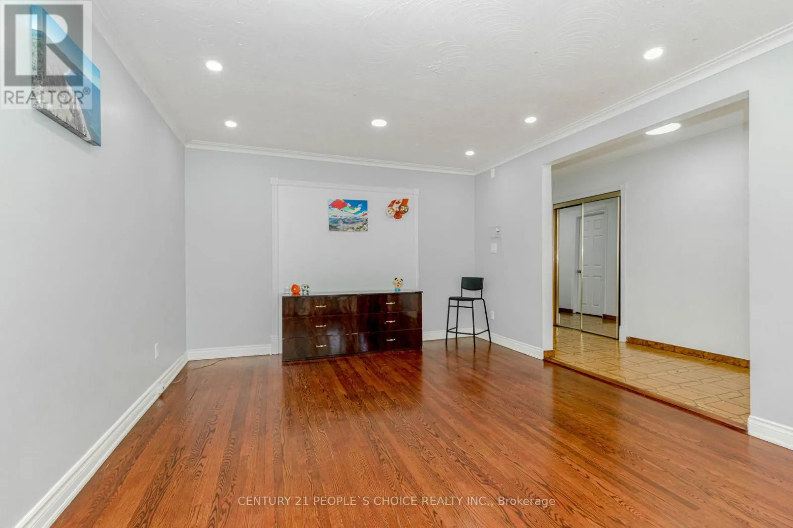 4104 BRANDON GATE