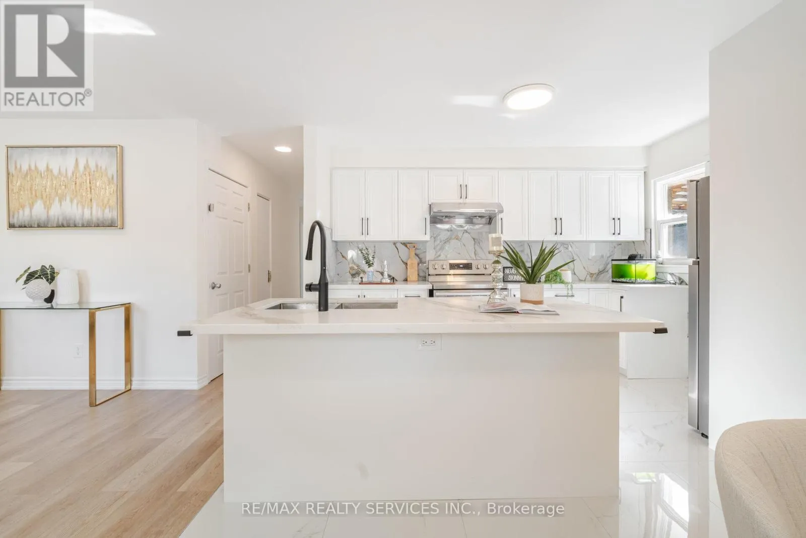 139 RUTHERFORD ROAD N