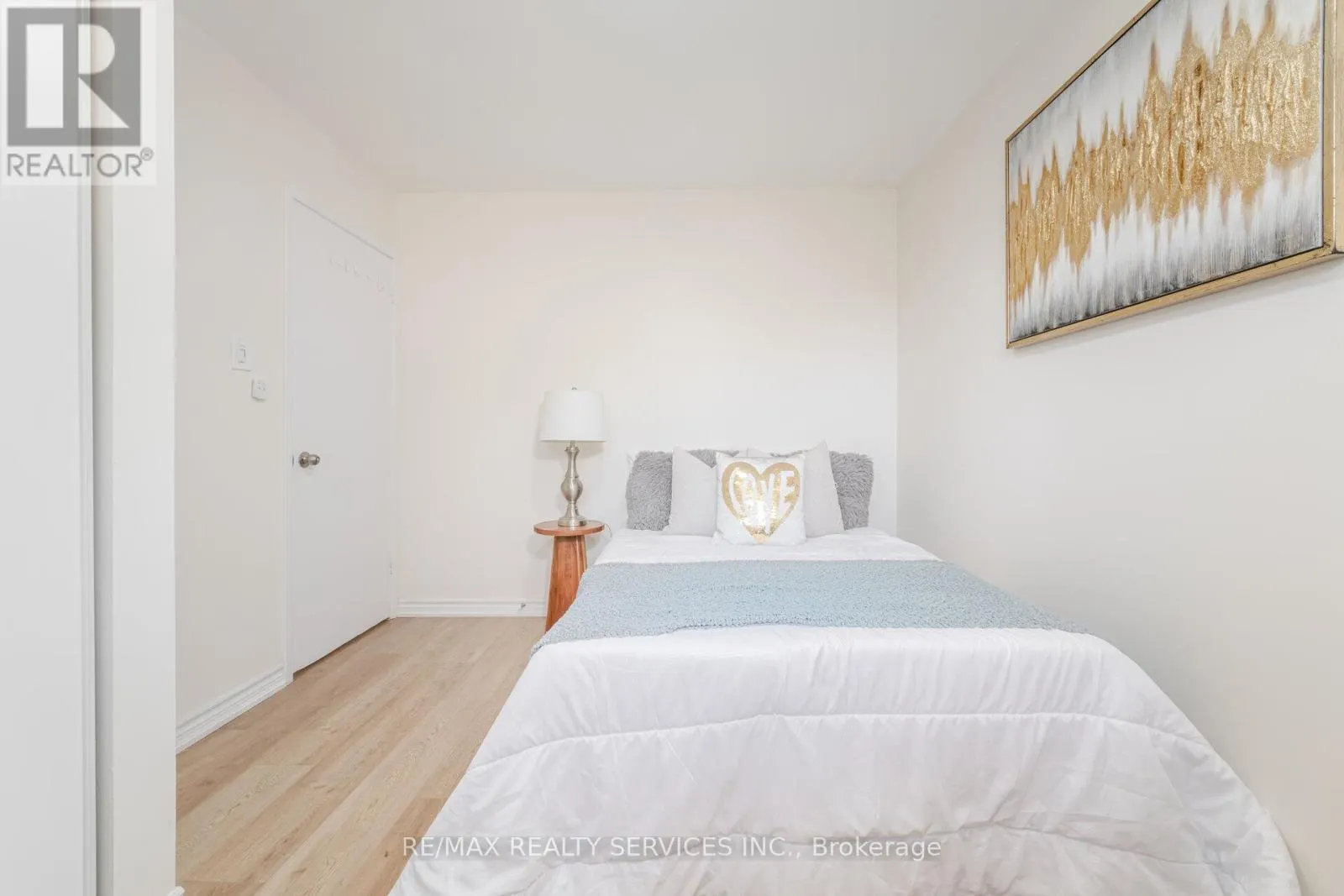 139 RUTHERFORD ROAD N