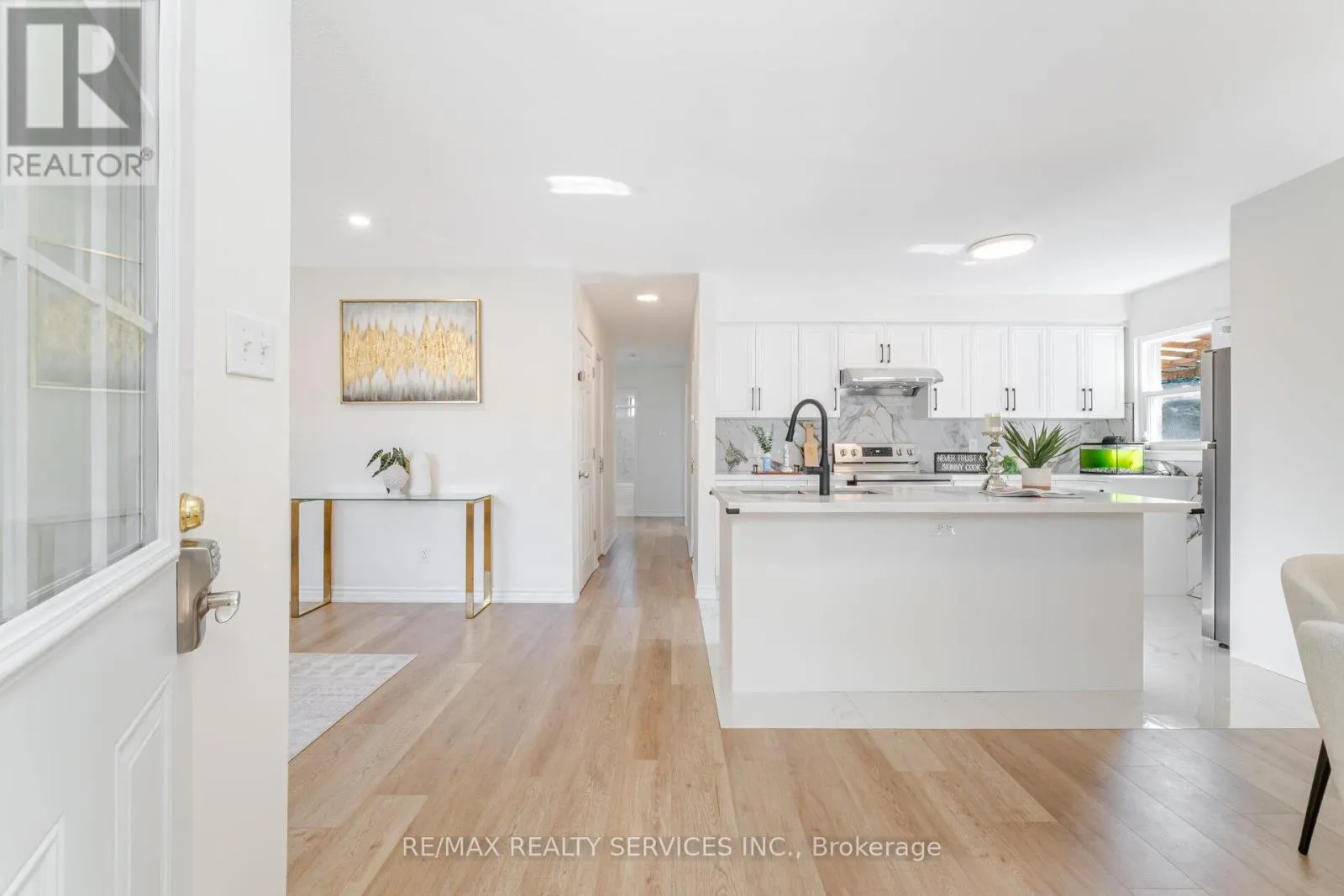 139 RUTHERFORD ROAD N