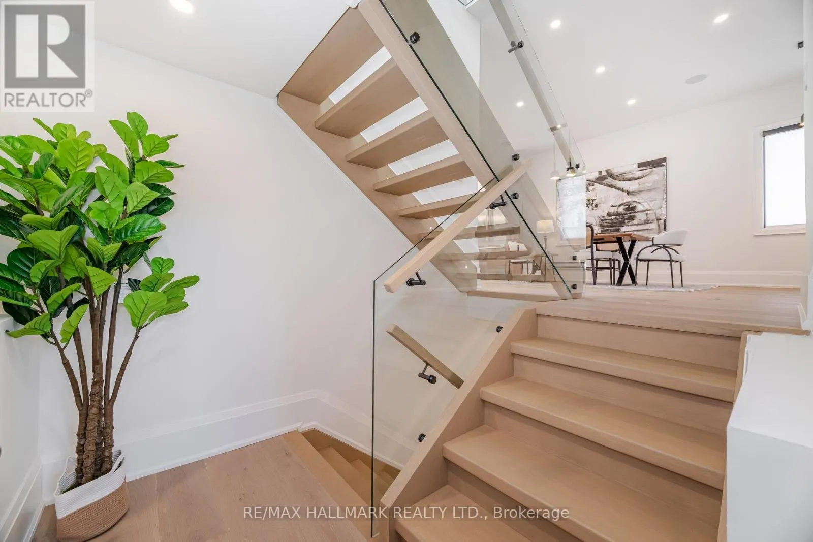 78 SOUTH KINGSWAY