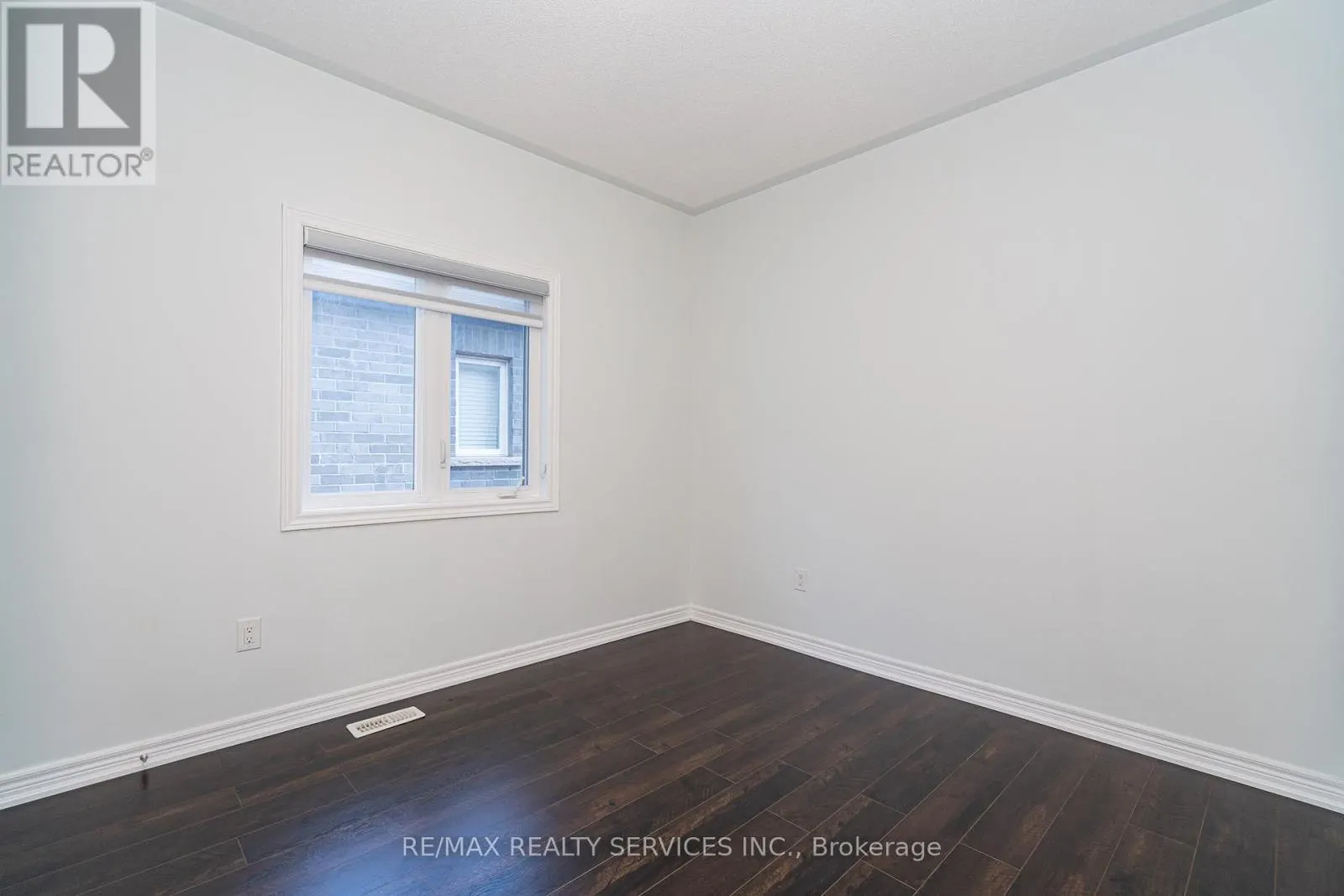 438 ROYAL WEST DRIVE