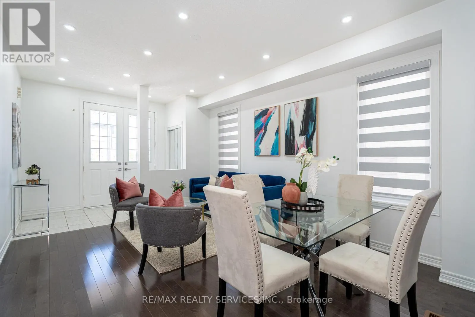 438 ROYAL WEST DRIVE