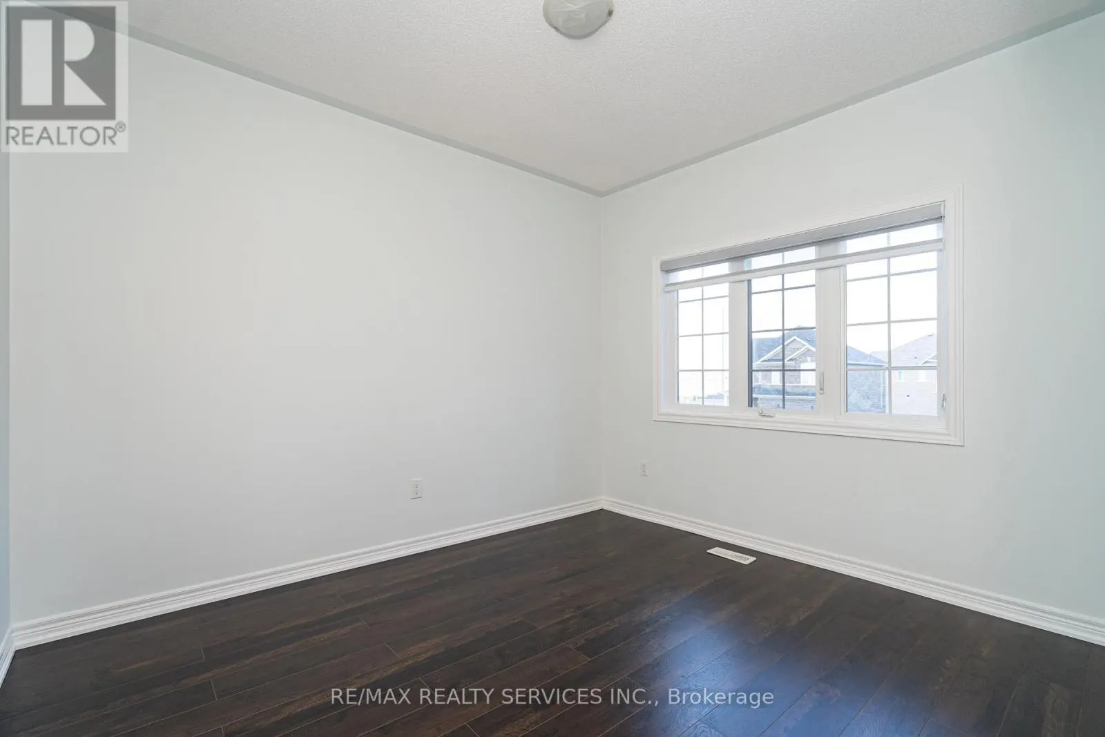 438 ROYAL WEST DRIVE