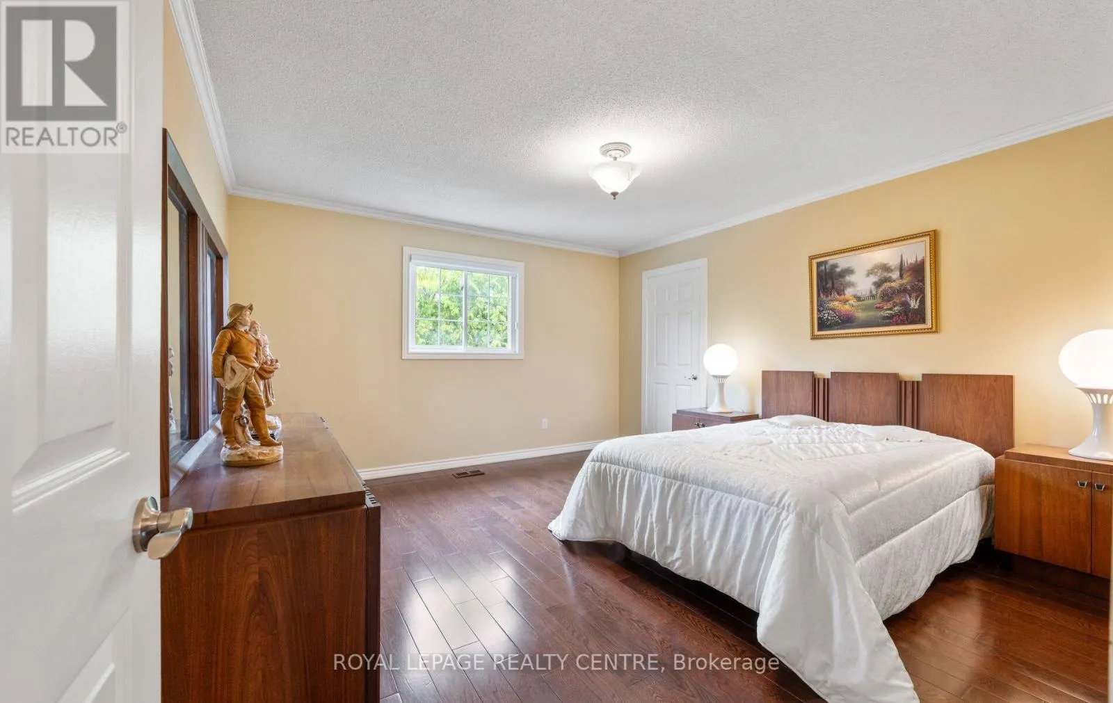 4383 MAYFLOWER DRIVE