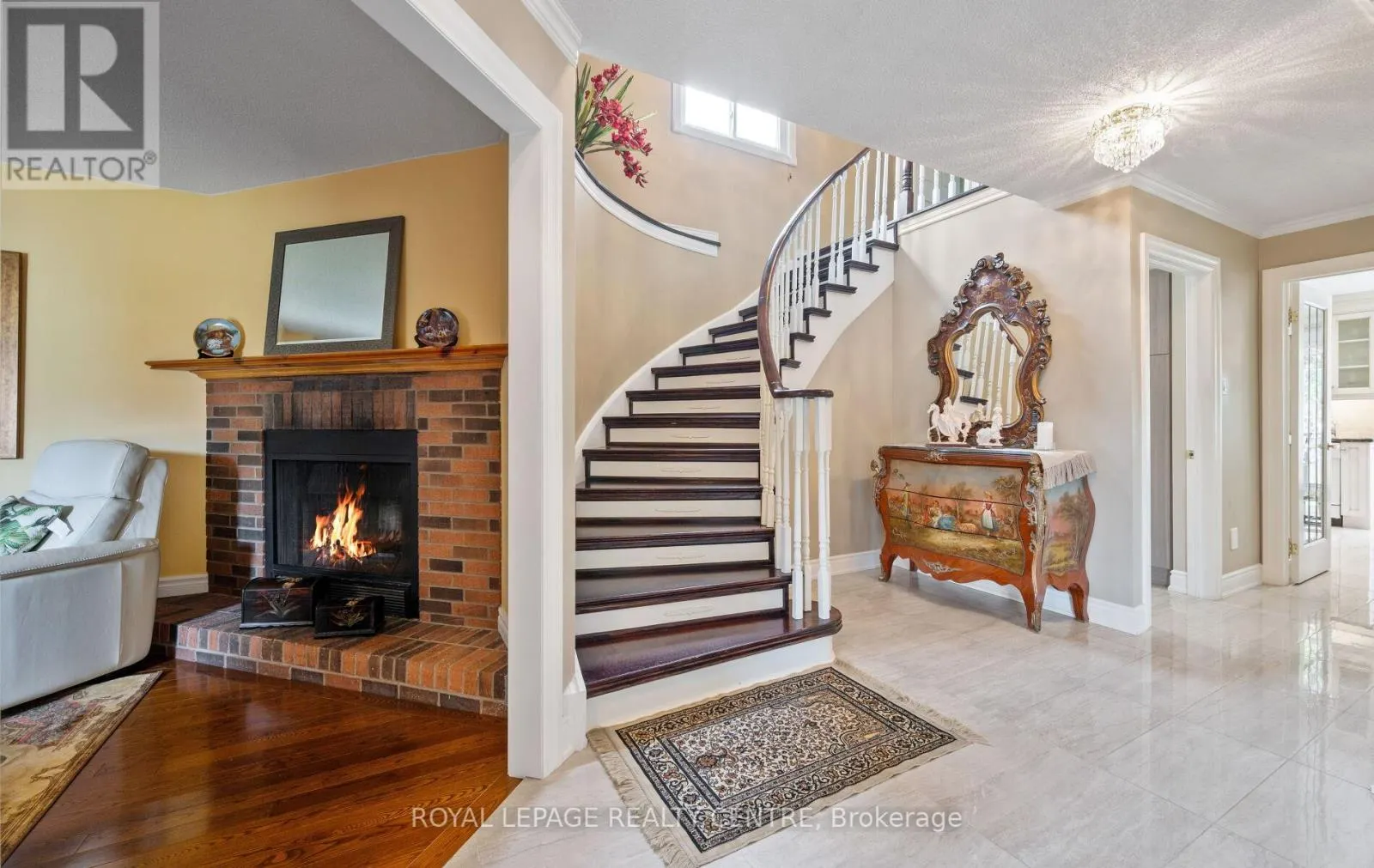 4383 MAYFLOWER DRIVE