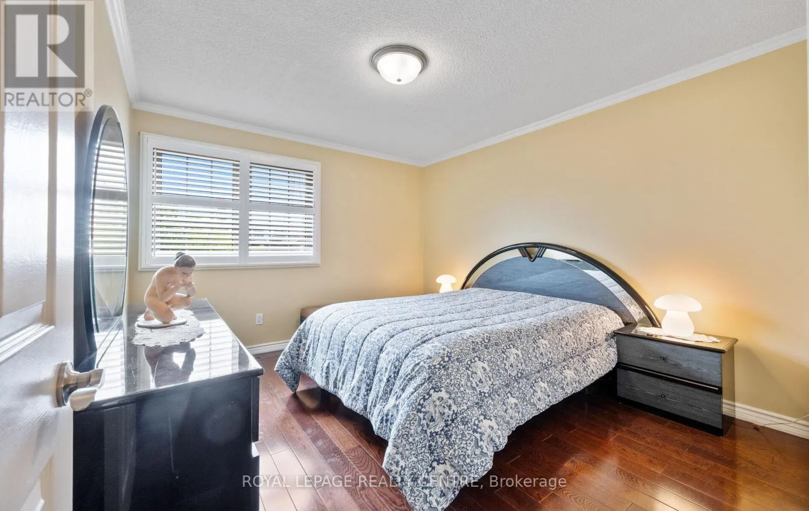4383 MAYFLOWER DRIVE