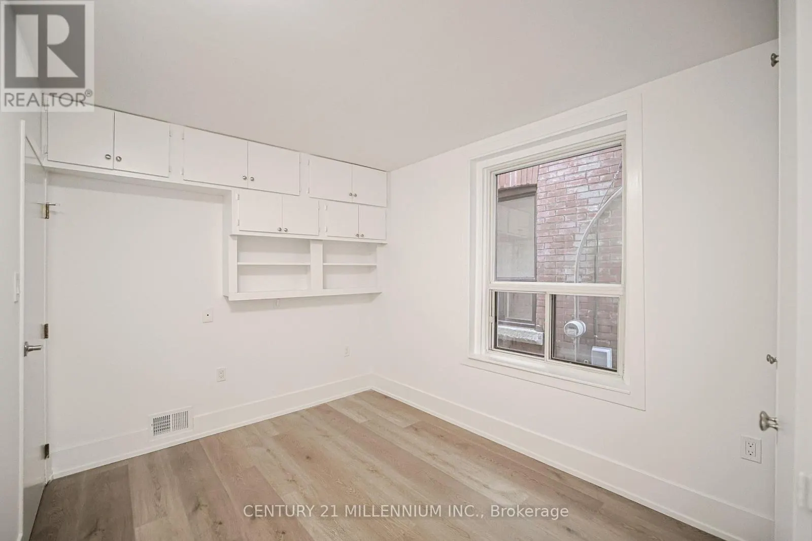 136 MAVETY STREET