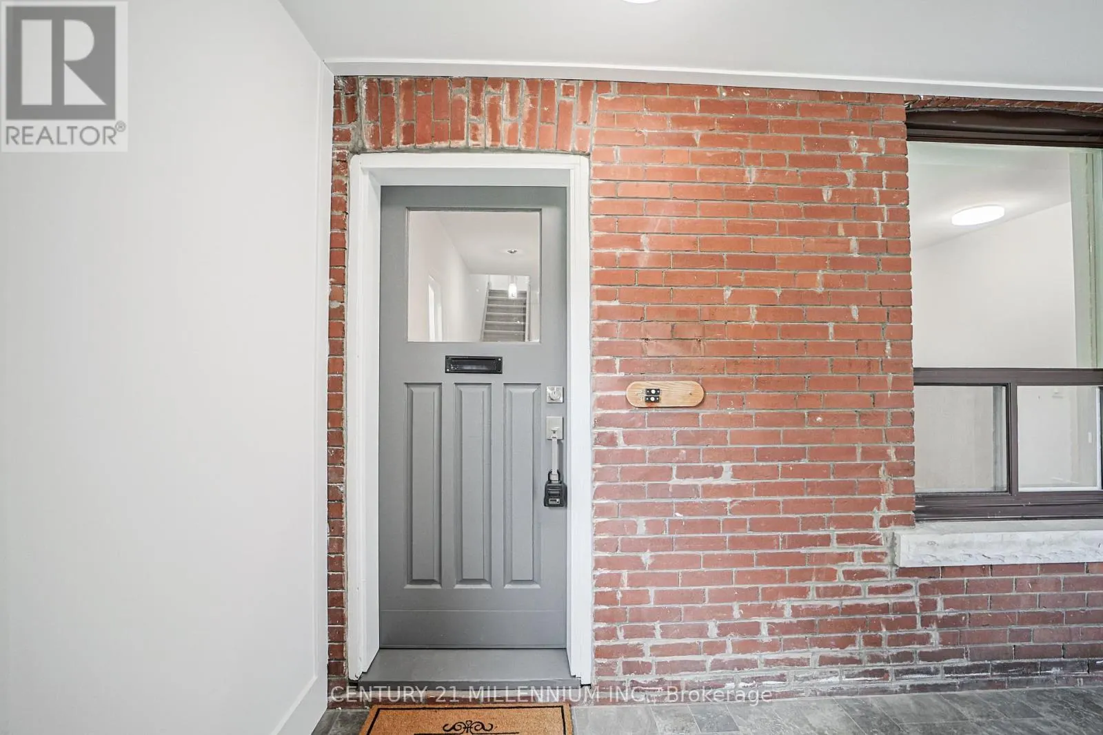 136 MAVETY STREET