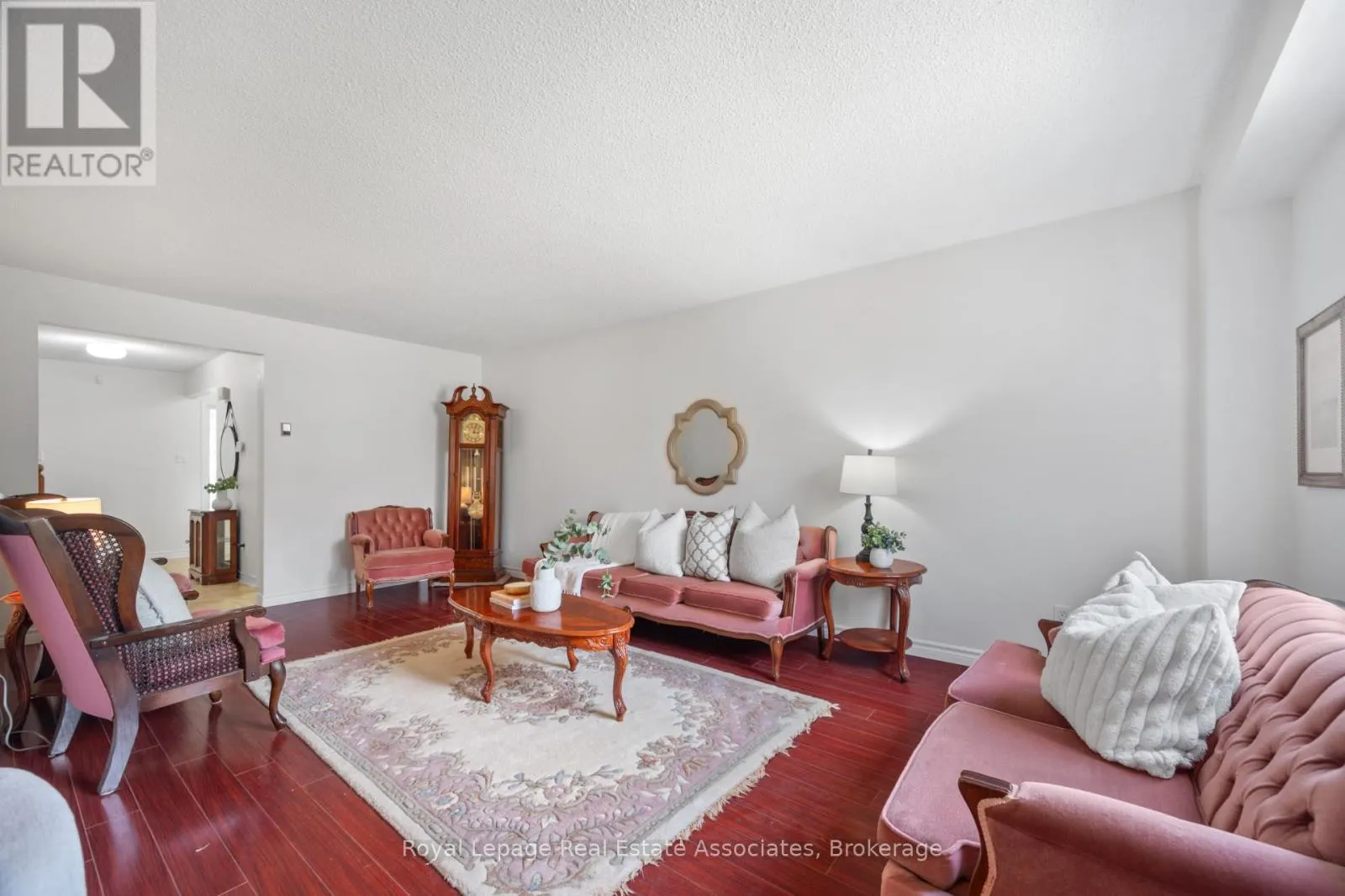 4207 ELORA DRIVE