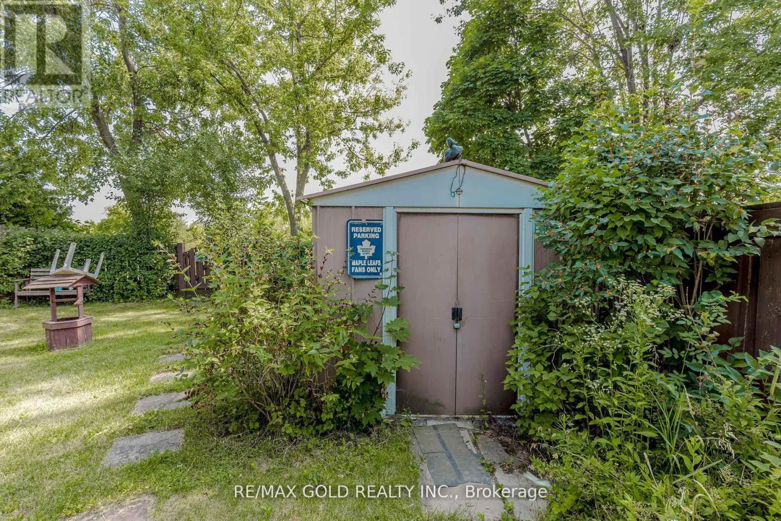 31 FALLINGDALE CRESCENT