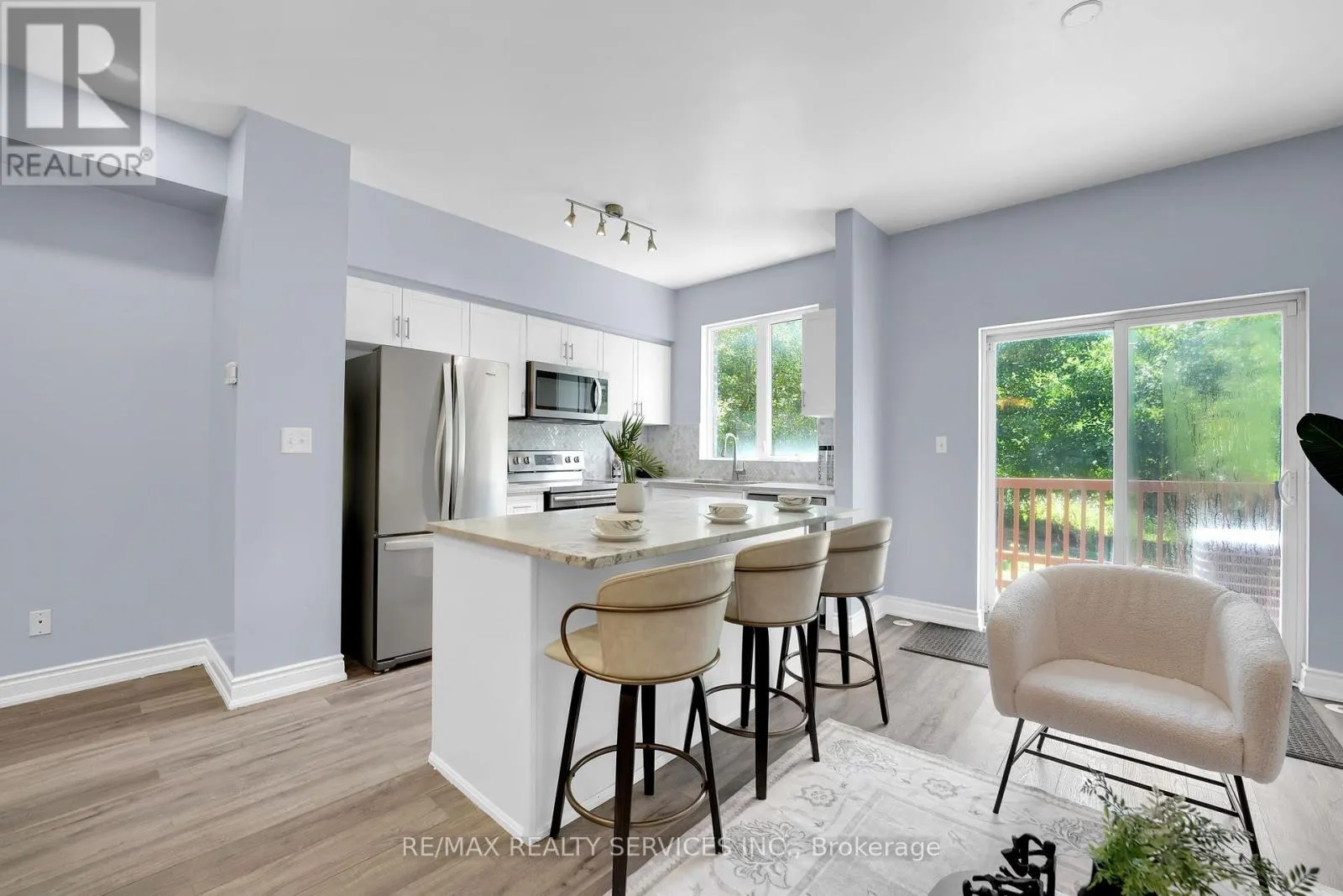 45 - 3059 FINCH AVENUE W