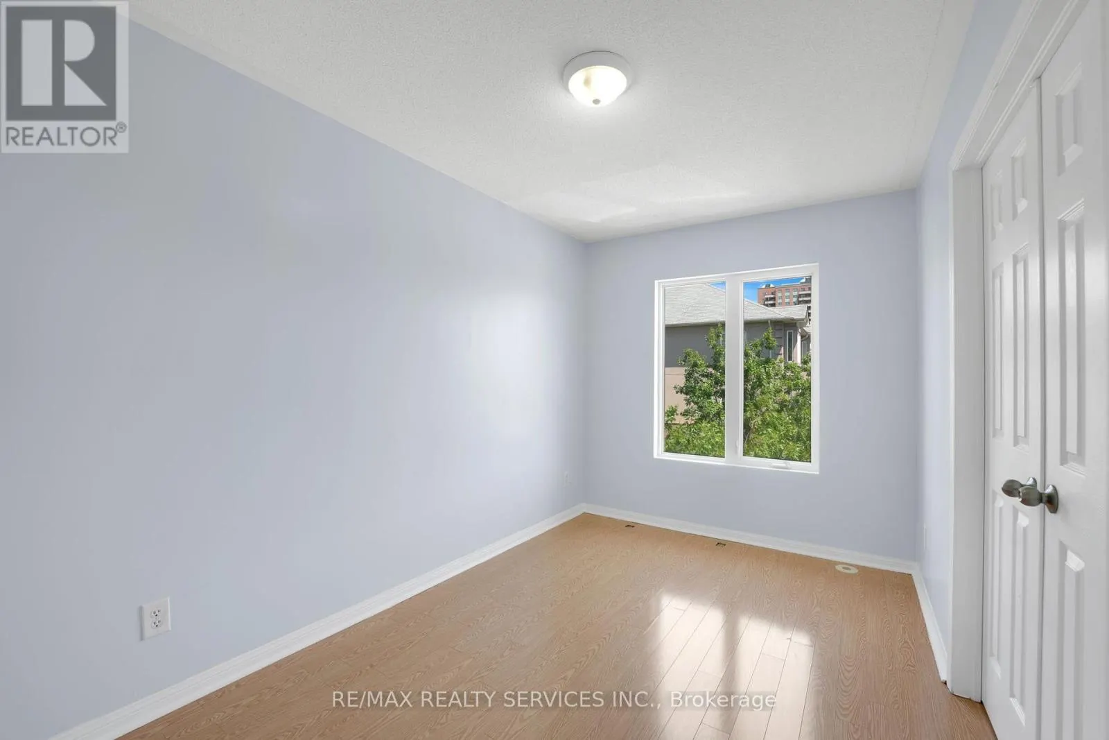 45 - 3059 FINCH AVENUE W