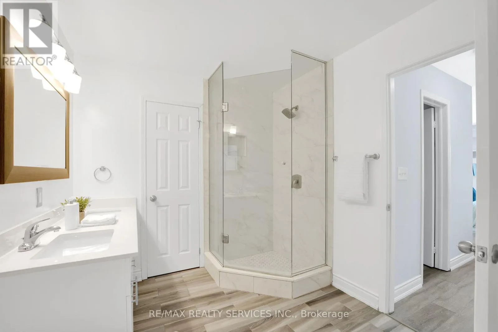 45 - 3059 FINCH AVENUE W