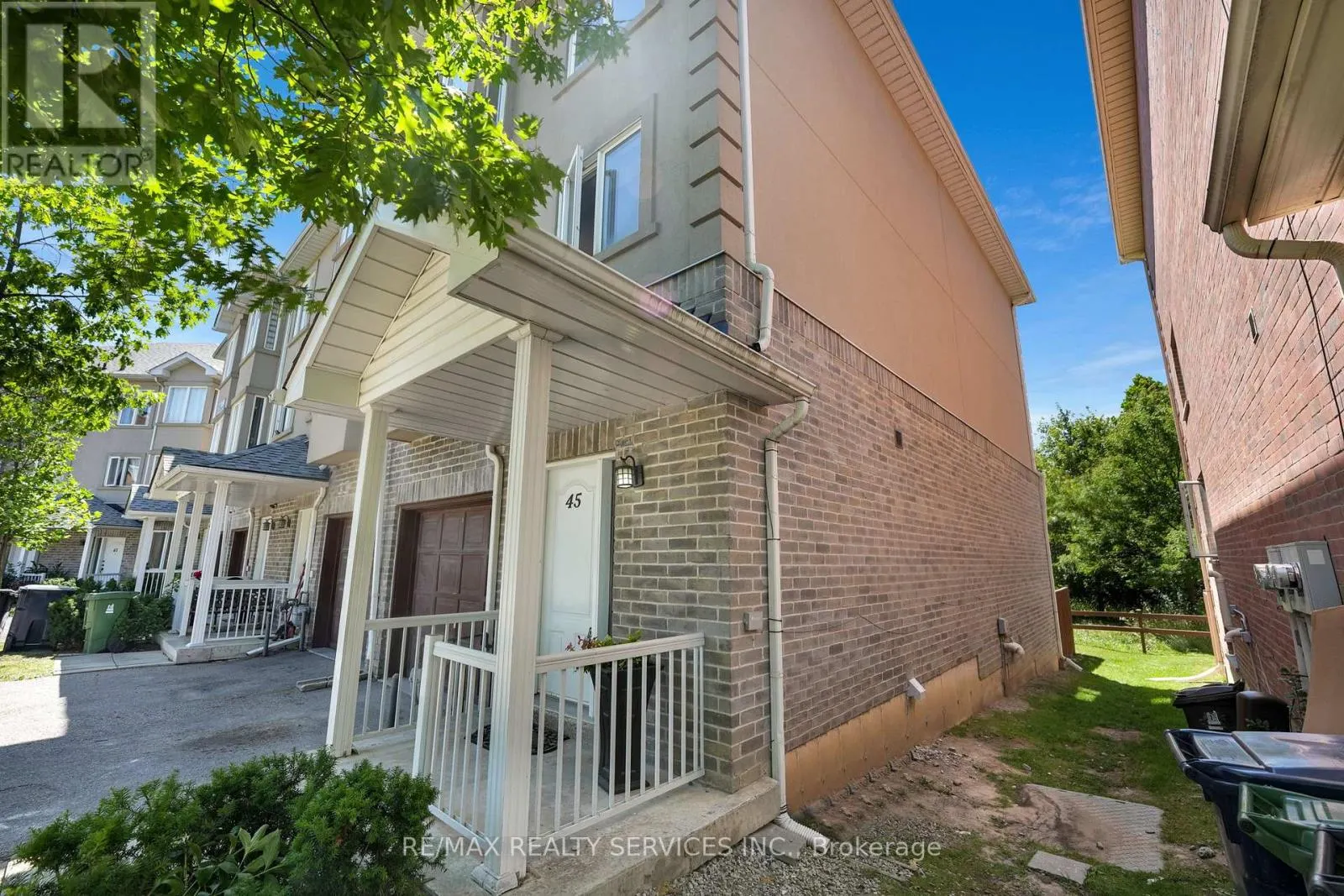 45 - 3059 FINCH AVENUE W