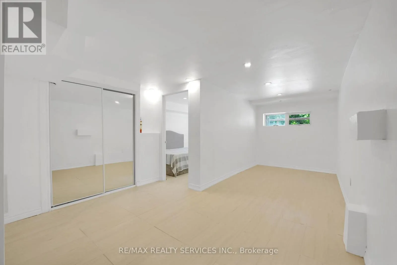 45 - 3059 FINCH AVENUE W