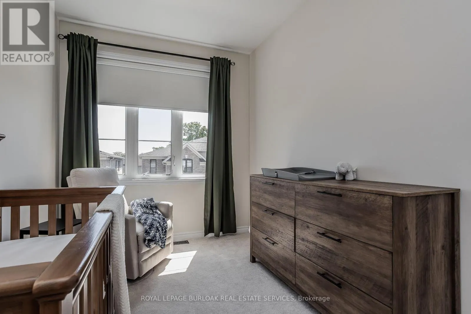 1407 OAKMONT COMMON