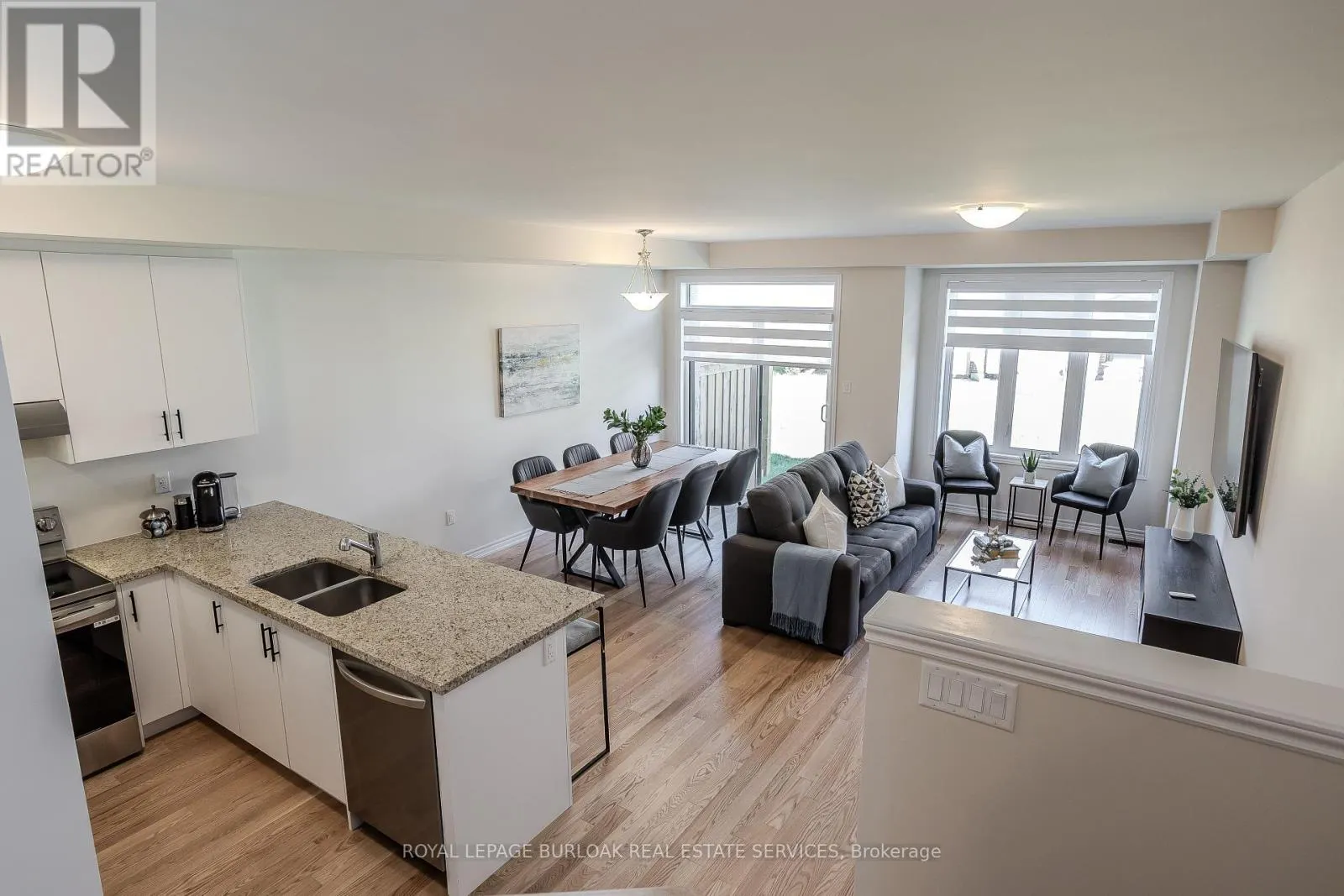1407 OAKMONT COMMON
