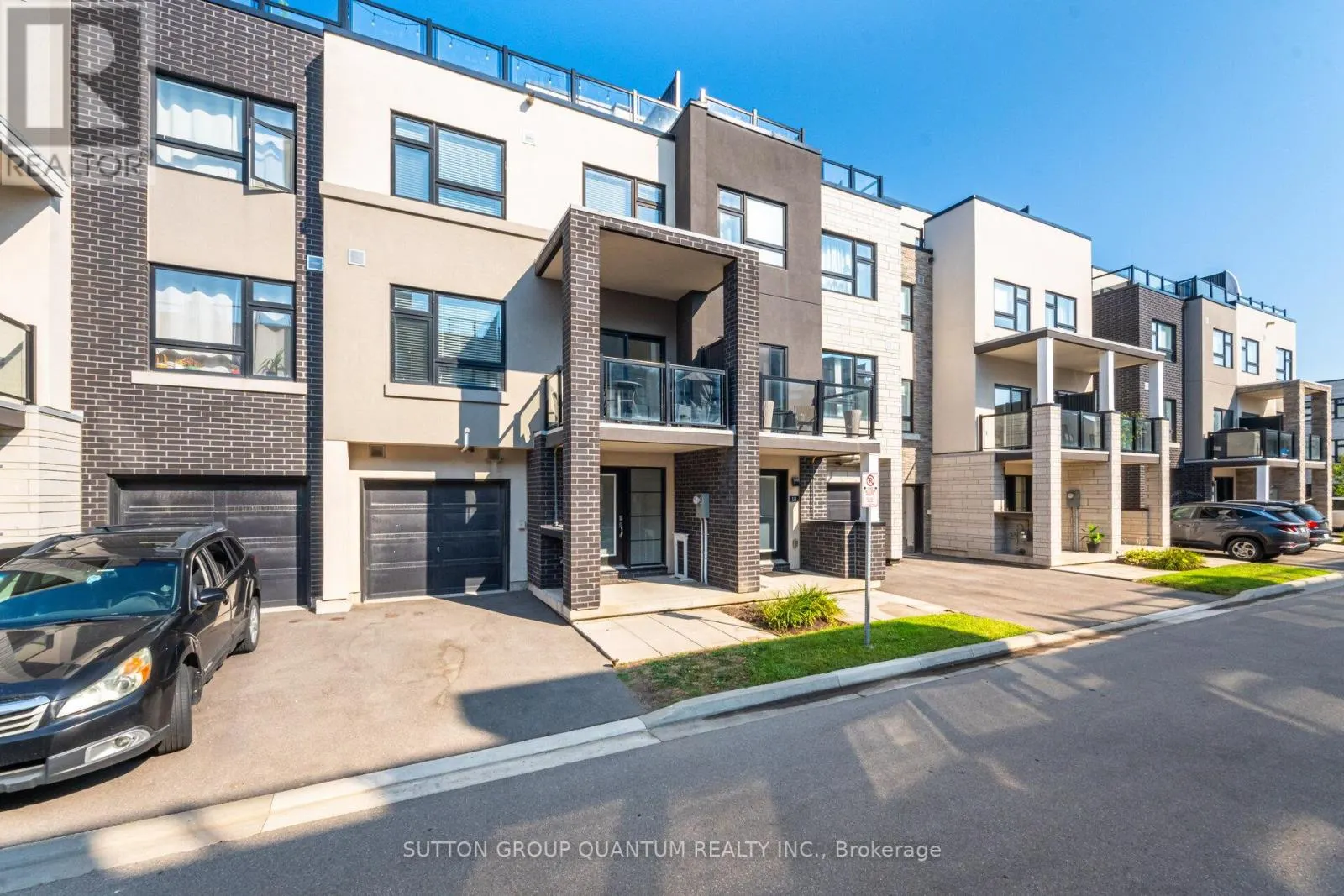 19 - 1121 COOKE BOULEVARD