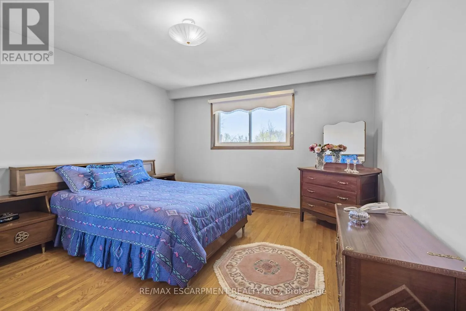 1227 ALEXANDRA AVENUE