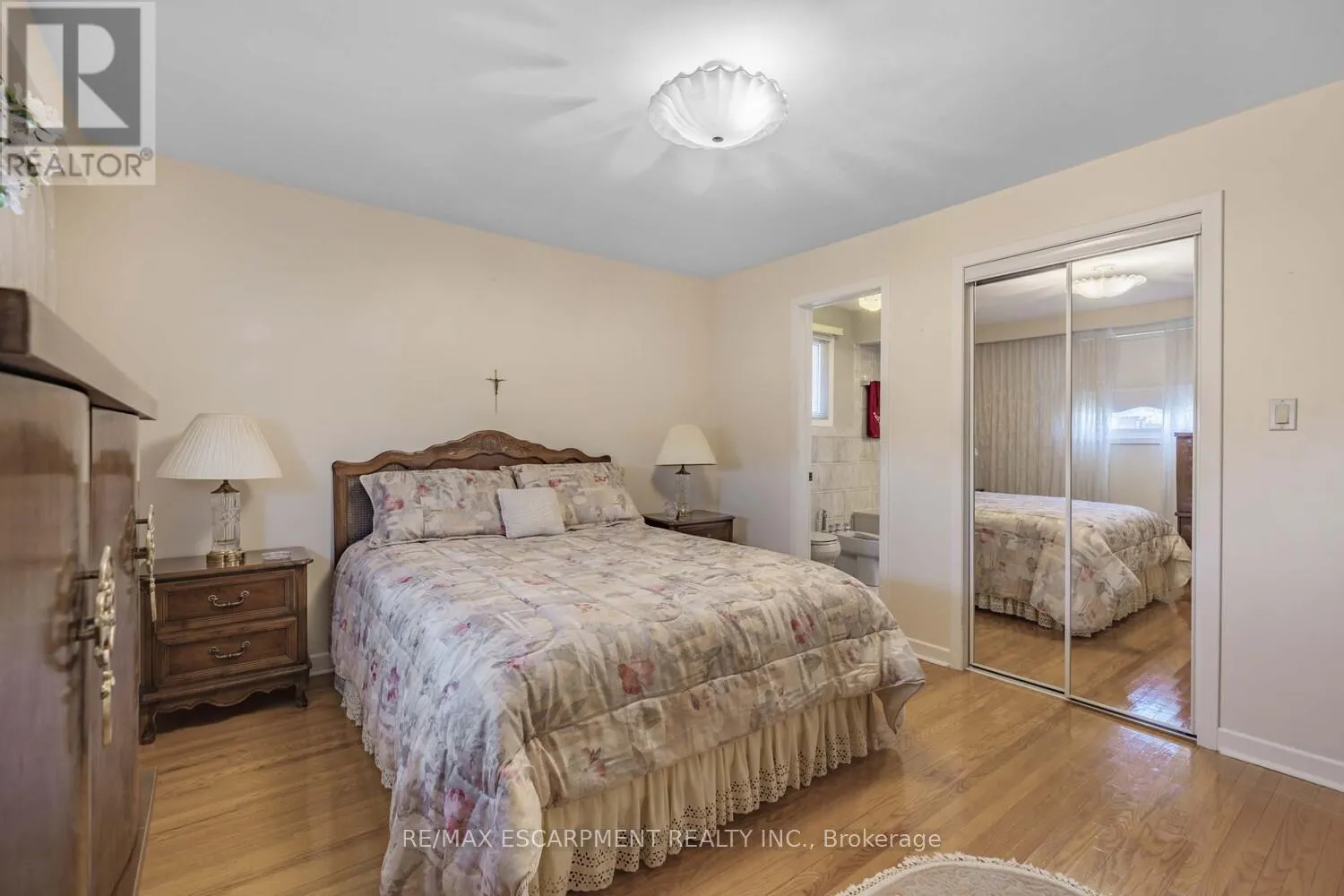1227 ALEXANDRA AVENUE