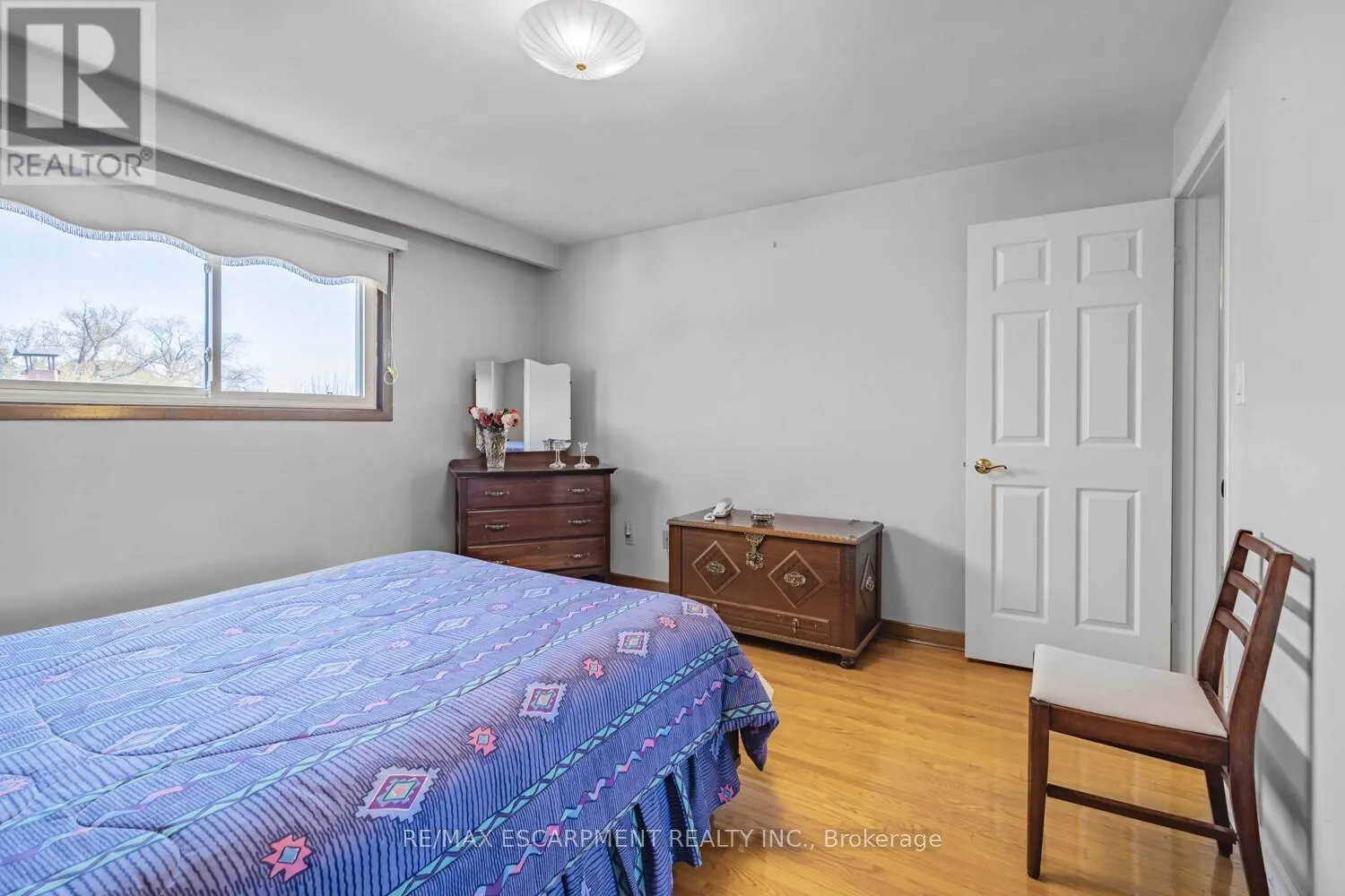 1227 ALEXANDRA AVENUE