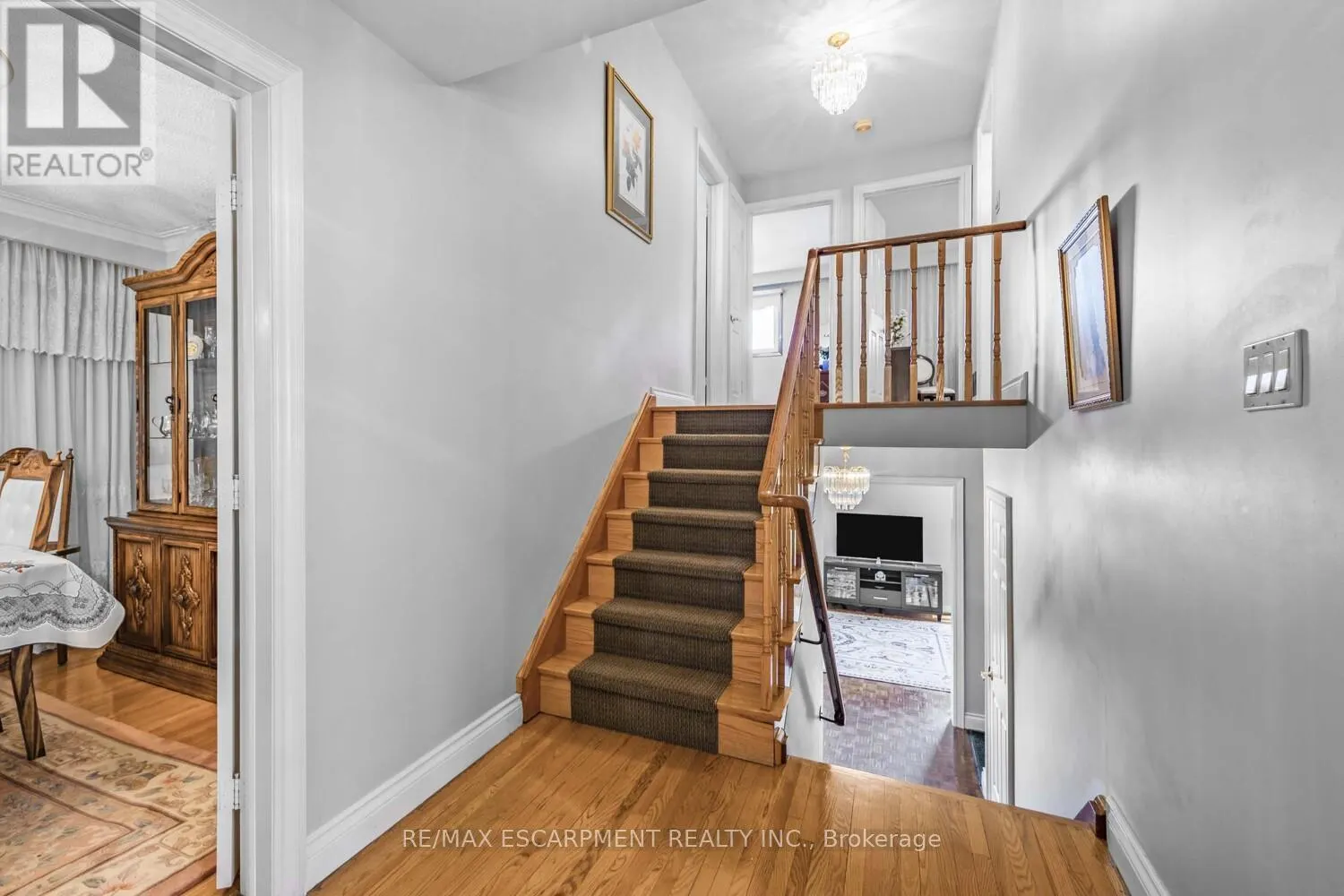 1227 ALEXANDRA AVENUE
