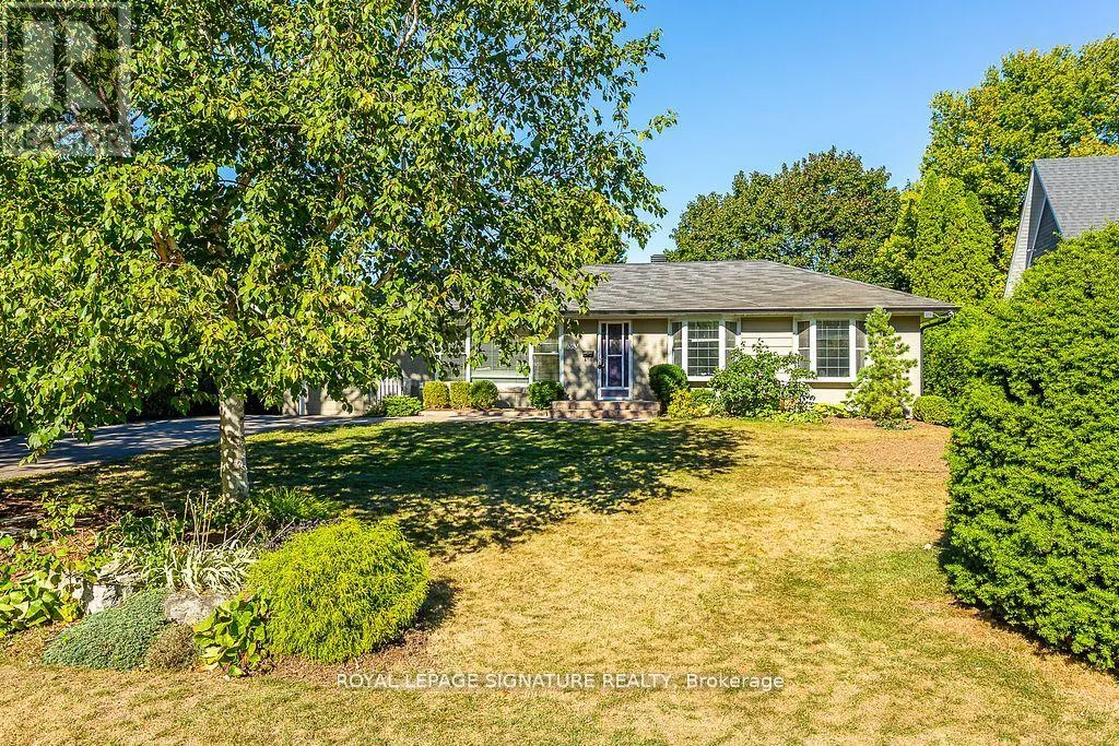 383 MAPLEHURST AVENUE