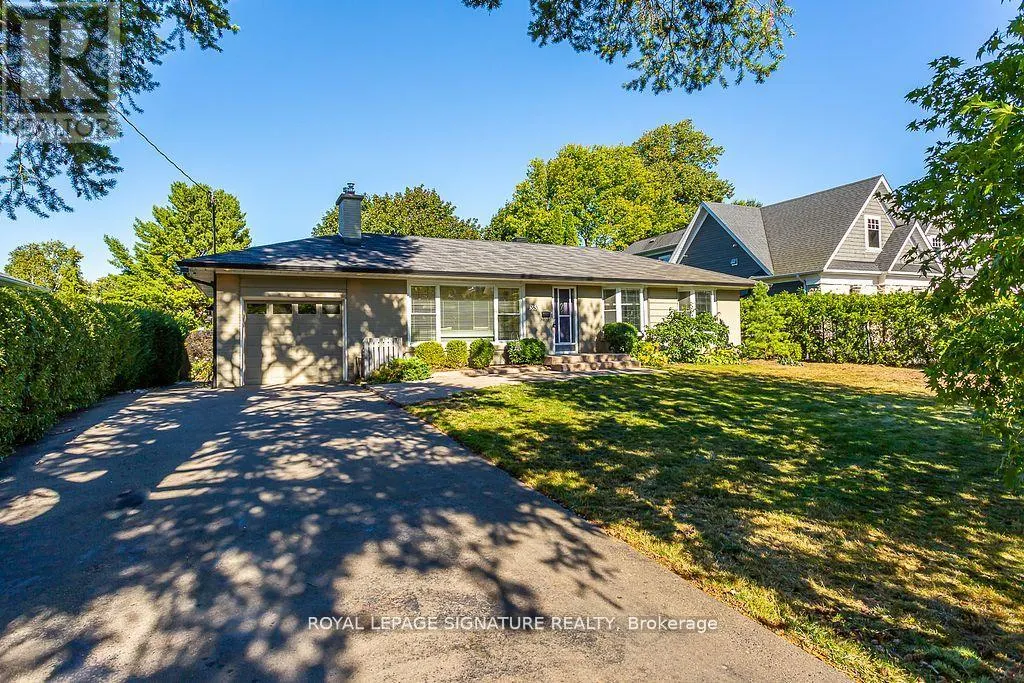 383 MAPLEHURST AVENUE